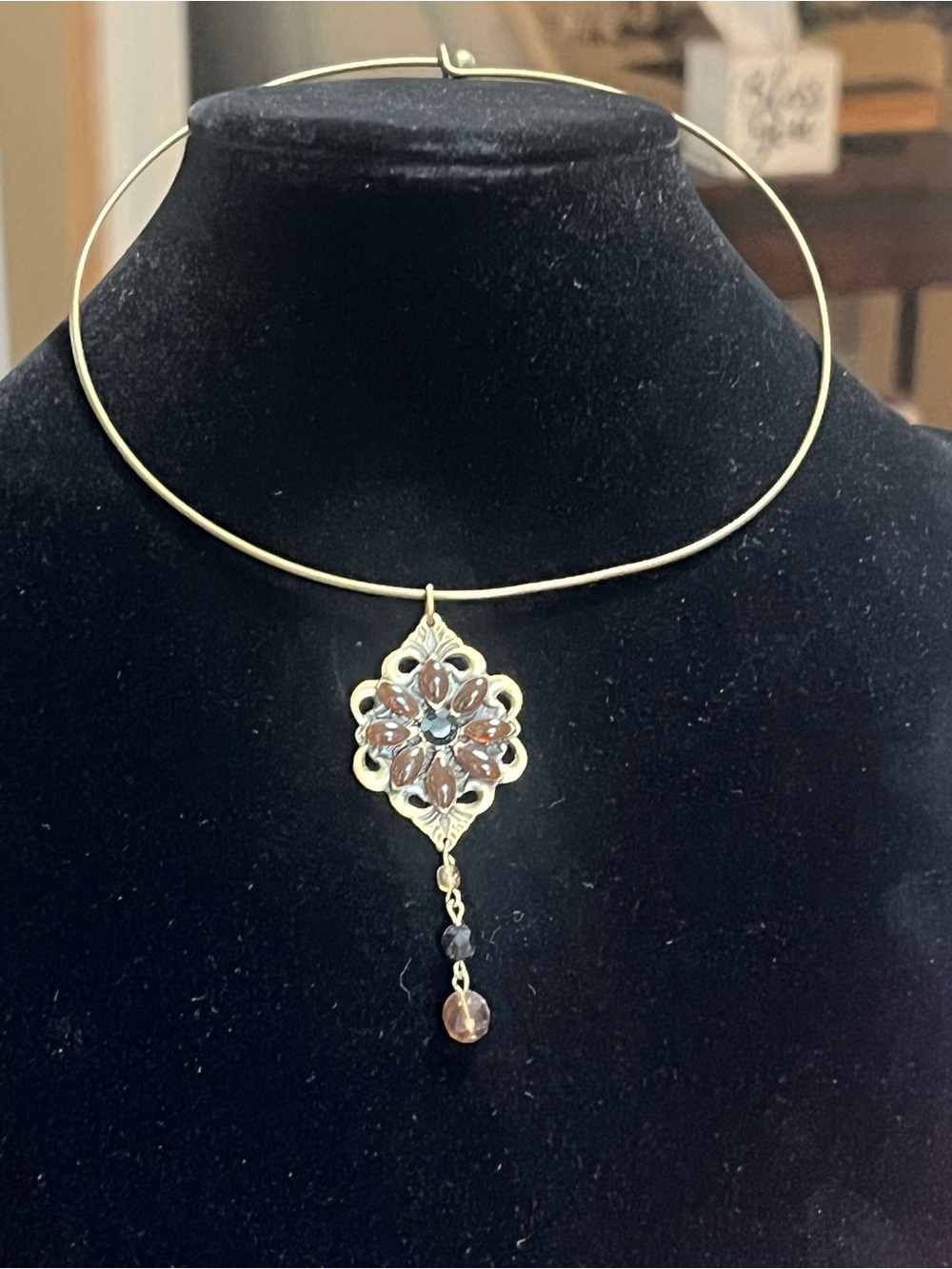 Gold-Tone Floral Pendant Choker Necklace with Brown Gemstones